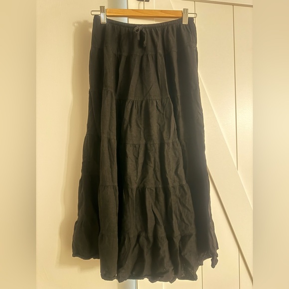 Aritzia bouquet linen skirt - Picture 3 of 5